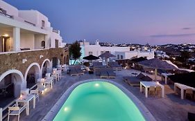 Paolas Τown Boutique Hotel